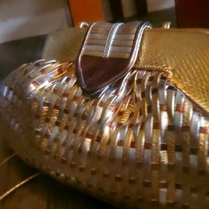 Park Avenue gold womans handbag